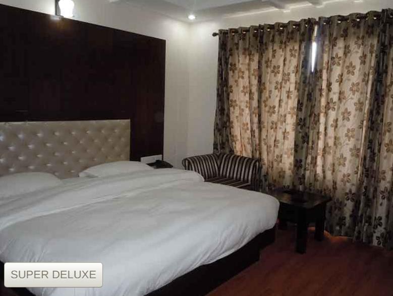 Hotel Basera Mussoorie Kültér fotó
