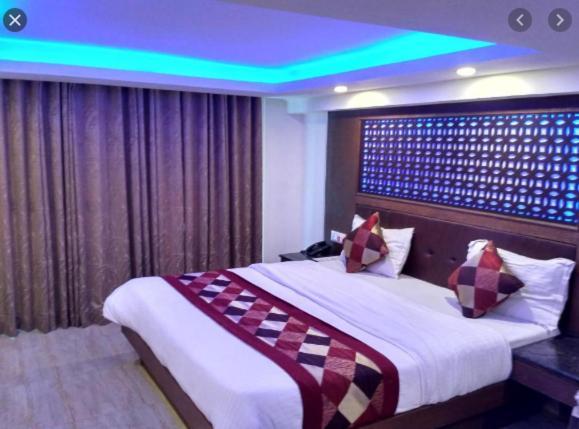 Hotel Basera Mussoorie Kültér fotó