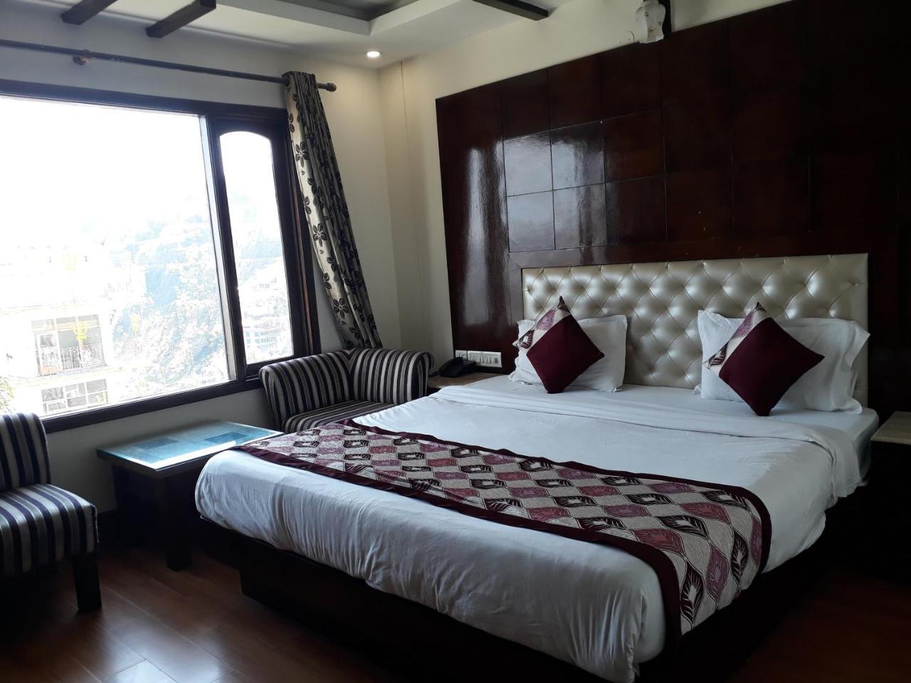Hotel Basera Mussoorie Kültér fotó